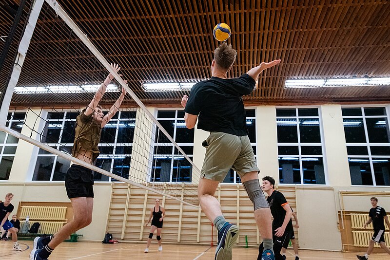 Latvijas Universitātes iekšējās sporta līgas gūst lielāko atsaucību pēdējo piecu gadu laikā 