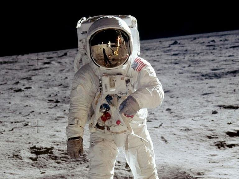 Edvins Oldrins uz Mēness, 1969. gada 21. jūlijs.