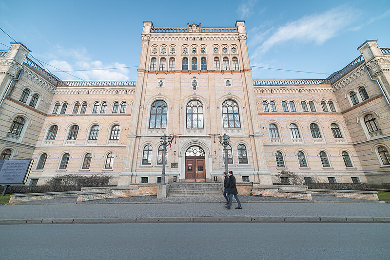 Latvijas Universitāte ir vadošā Latvijas augstskola THE pasaules universitāšu reitingā 